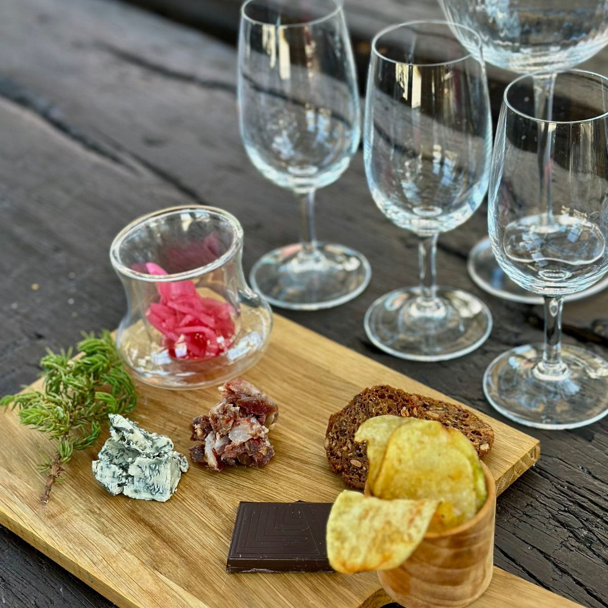 Overnatting ved Secret Dining & frokostkurv - for 2 personer