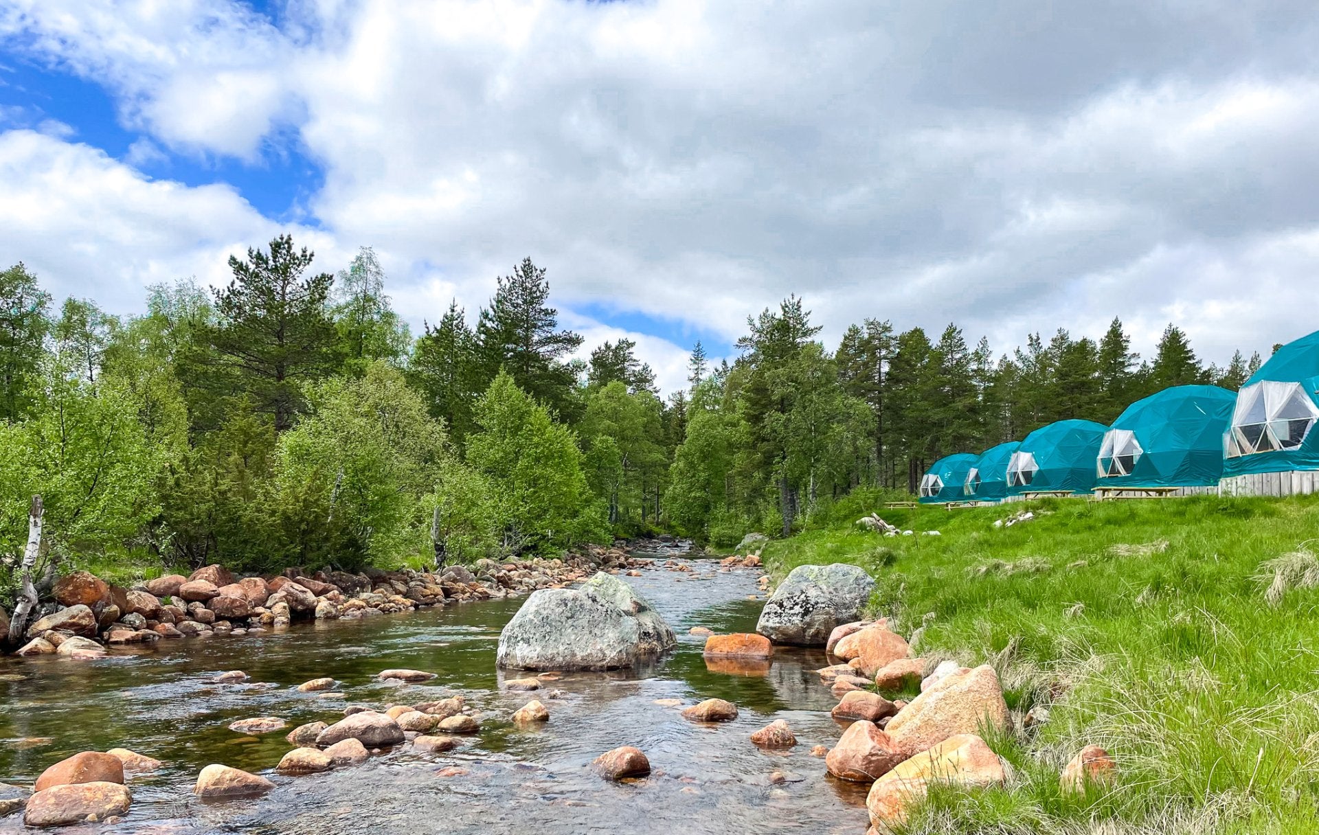 Overnatting i domener på Brokkestøylen